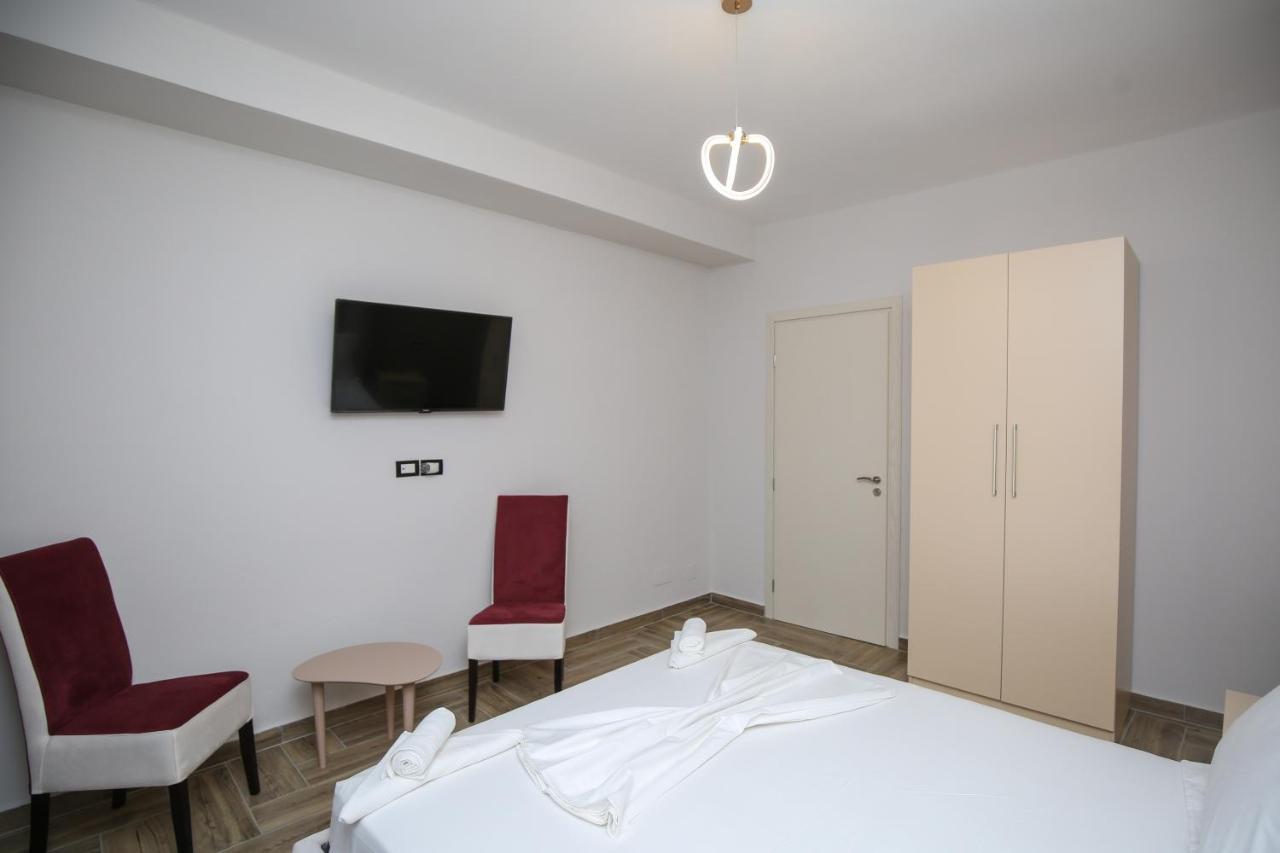 Hotel Vila Stefa Vlorë Exteriér fotografie