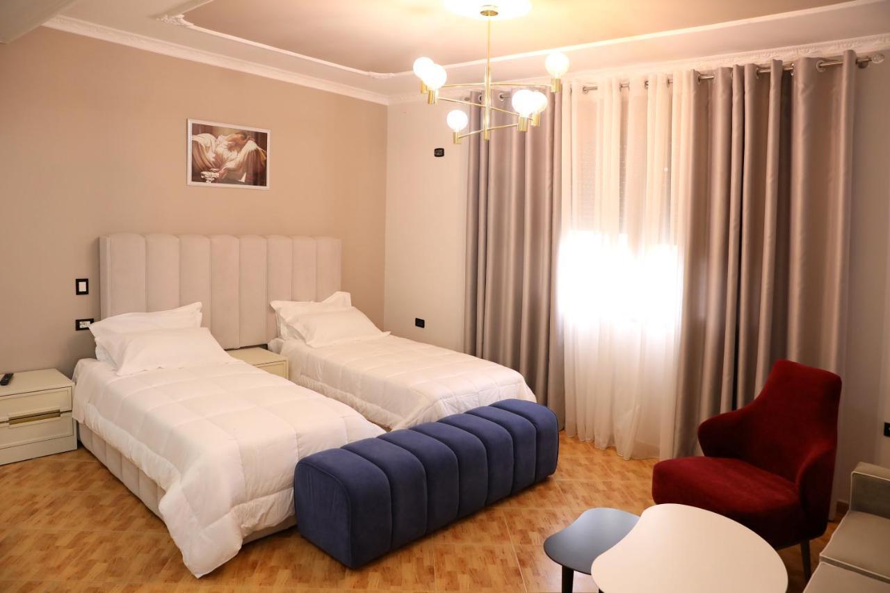 Hotel Vila Stefa Vlorë Exteriér fotografie