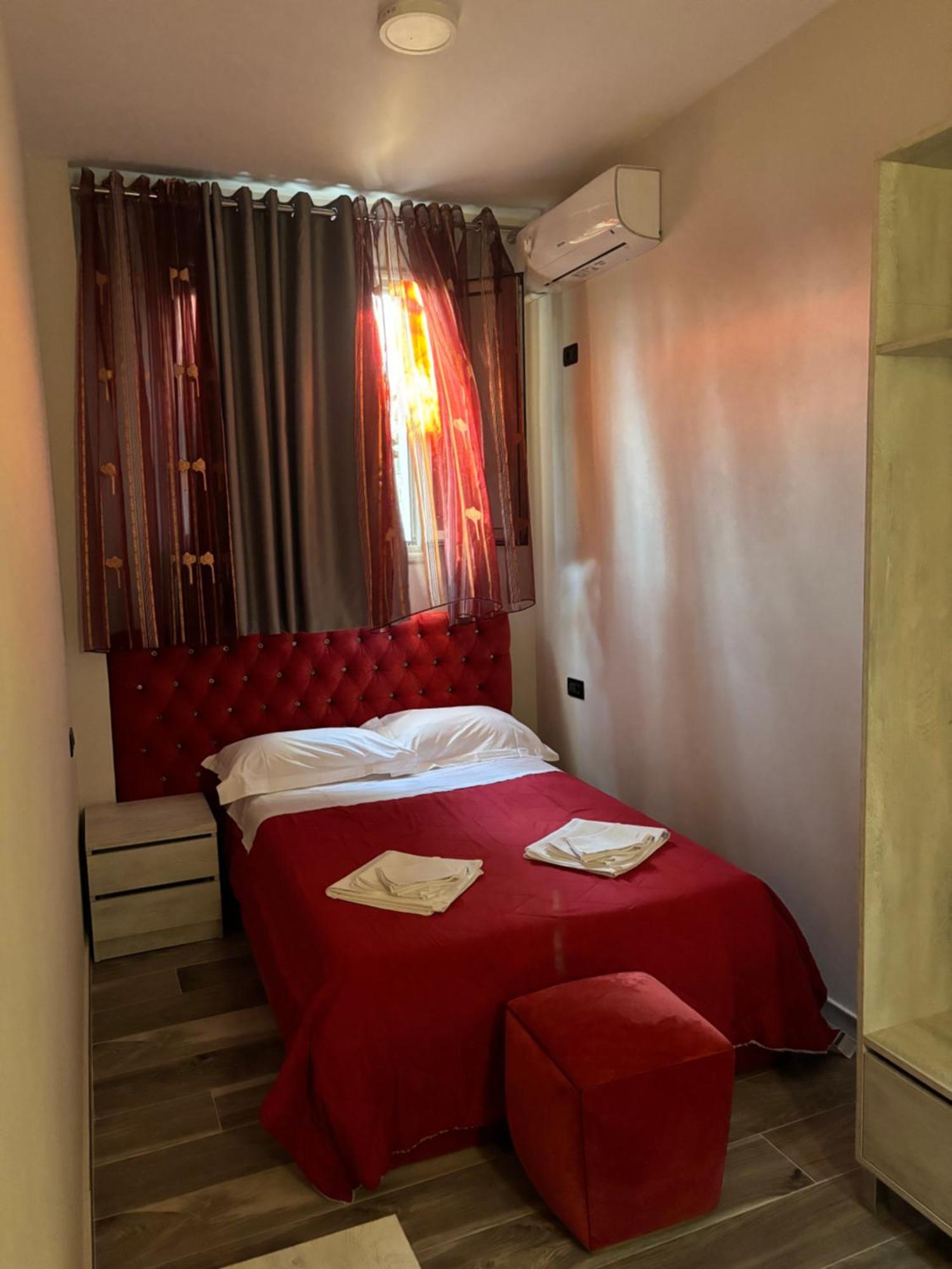 Hotel Vila Stefa Vlorë Exteriér fotografie